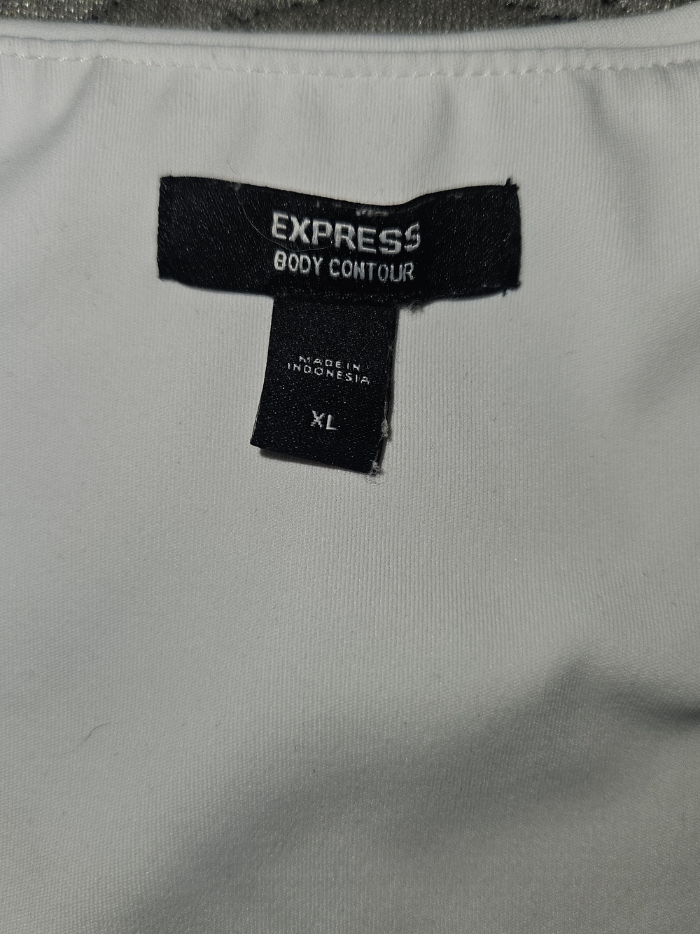 Express White Scoop Neck Bodysuit - Picture 2 of 3